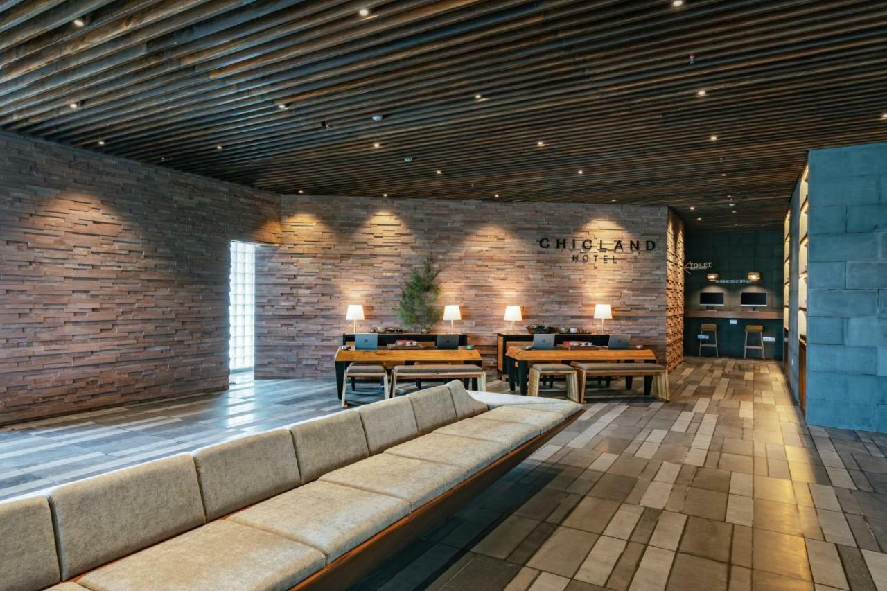 Chicland Boutique Danang Beach Hotel Bagian luar foto